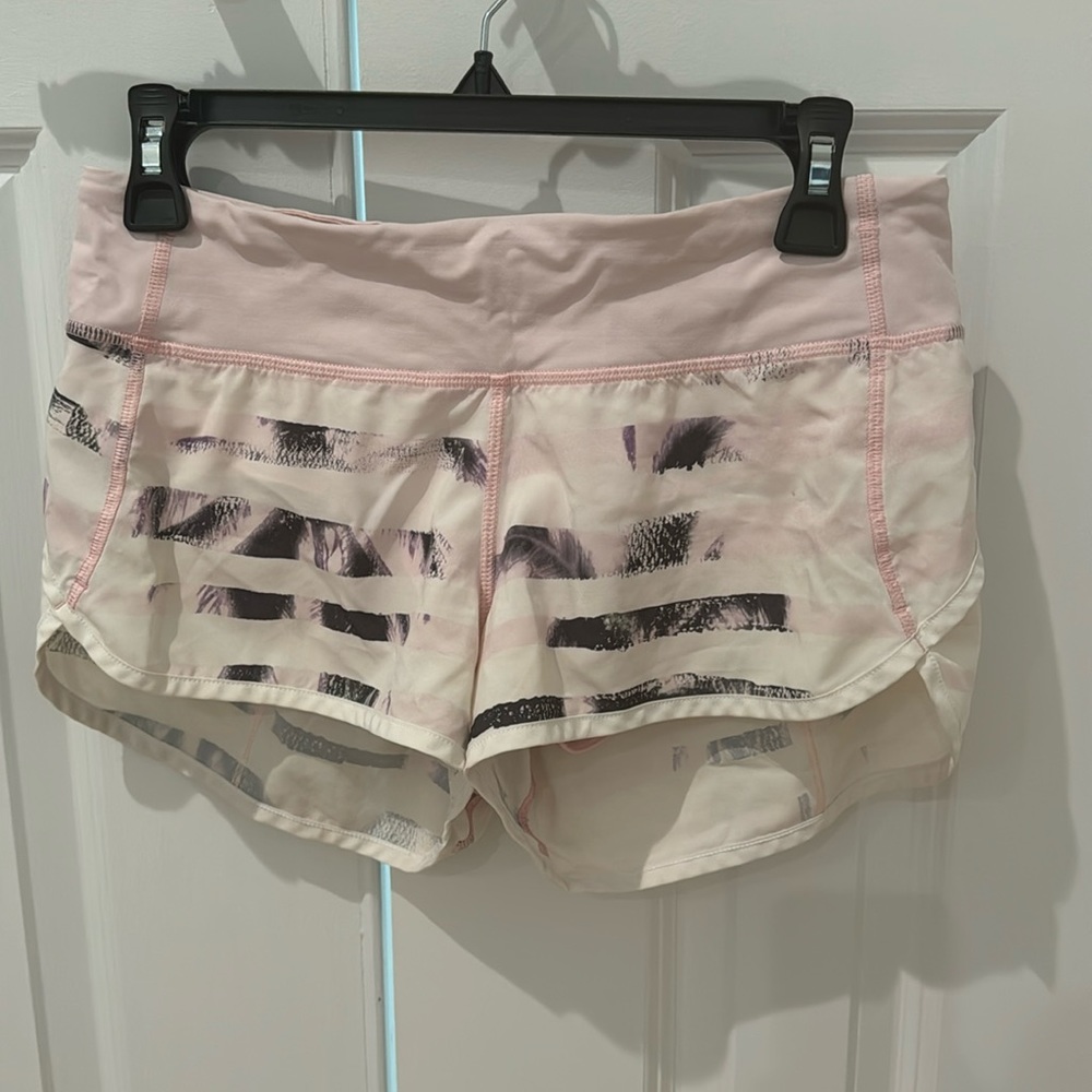 Lululemon Speed Up Shorts Size 4